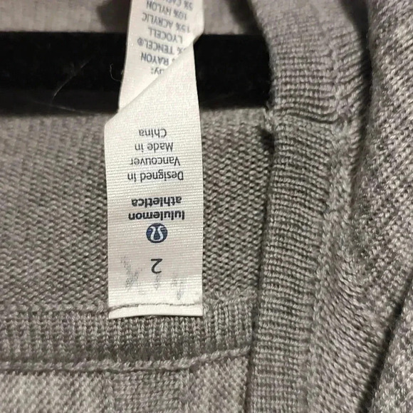 Lululemon Iconic Sweater WrapHeathered Medium Grey / Heathered Light Grey - Picture 9 of 9